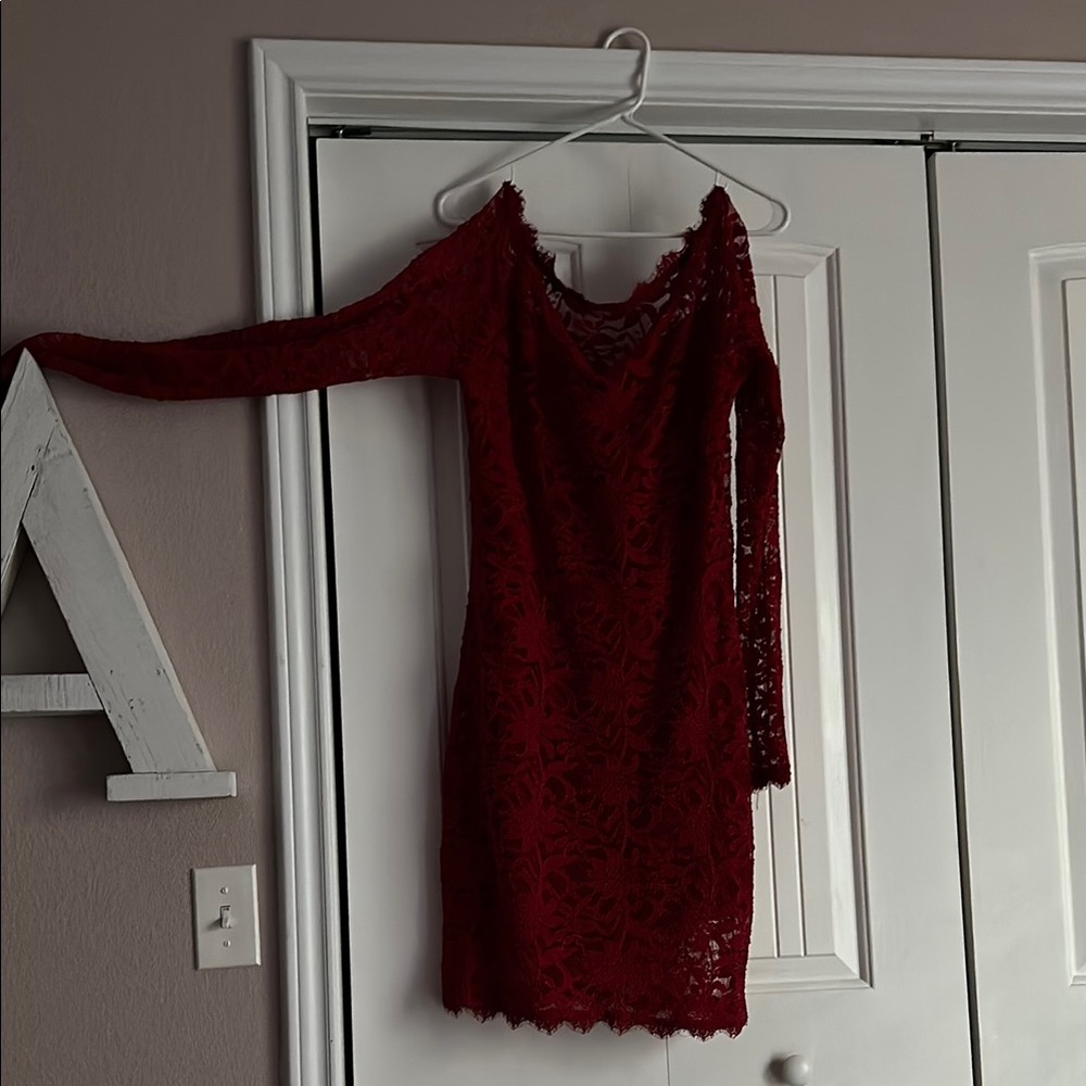 Elegant Lace Long Sleeve Dress - Red